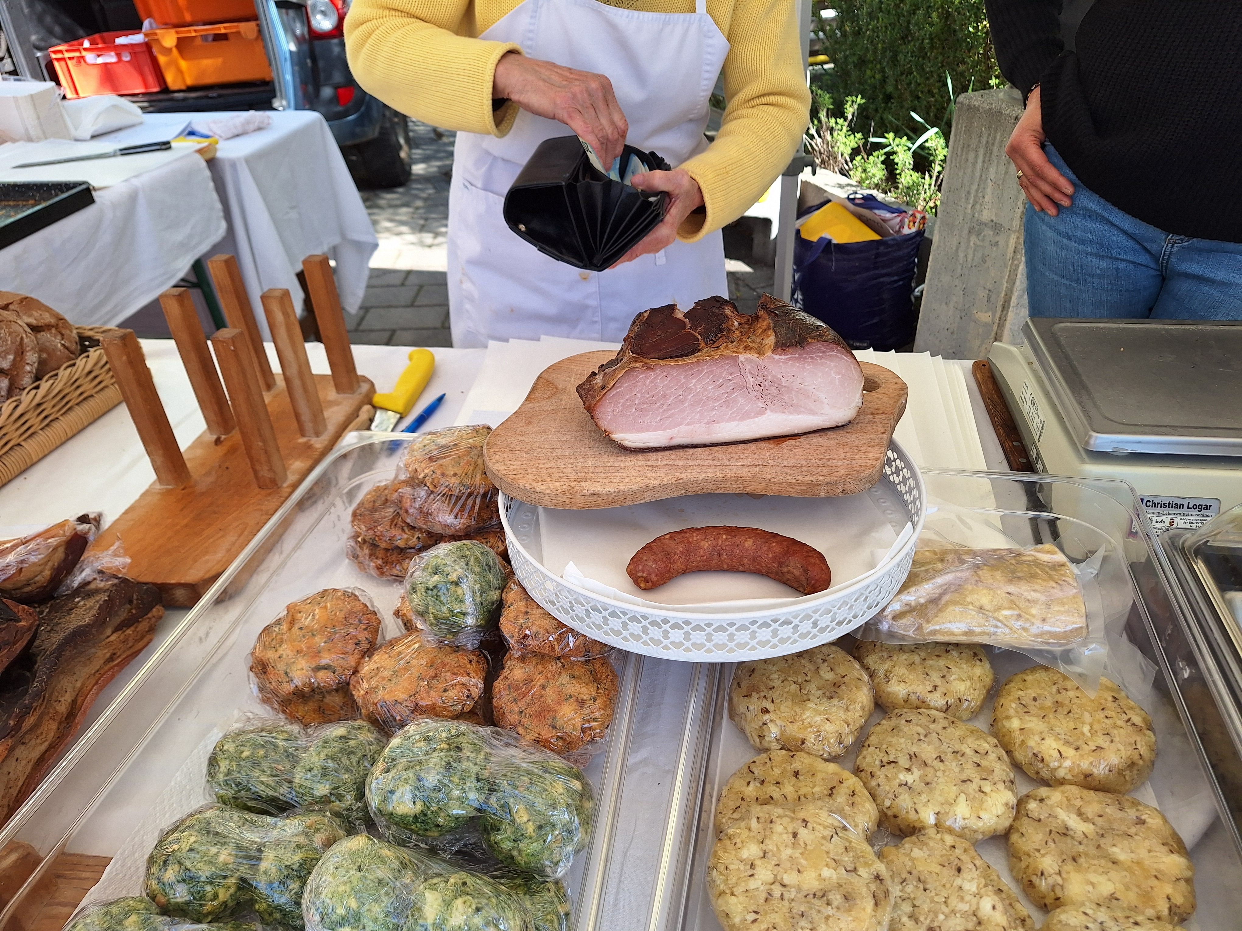 Ein Marktstand mit selbst gemachten Knödelvariationen